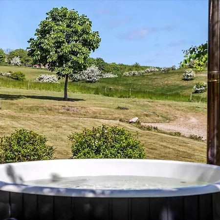 Beautiful House In Fantastic Surroundings *