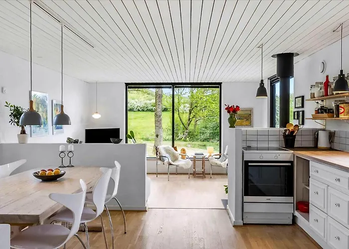 Beautiful House In Fantastic Surroundings *