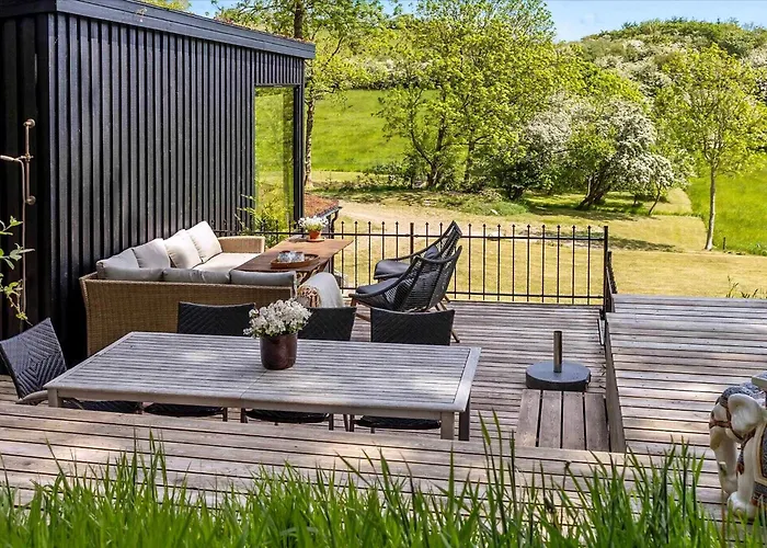 Beautiful House In Fantastic Surroundings